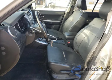 2007 Suzuki Grand Vitara Luxury z USA, uszkodzony, nr VIN JS3TD947X74200935